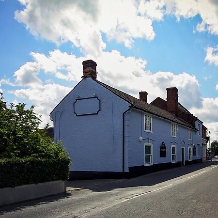 The Cock Inn Bed And Breakfast Glemsford Exterior photo
